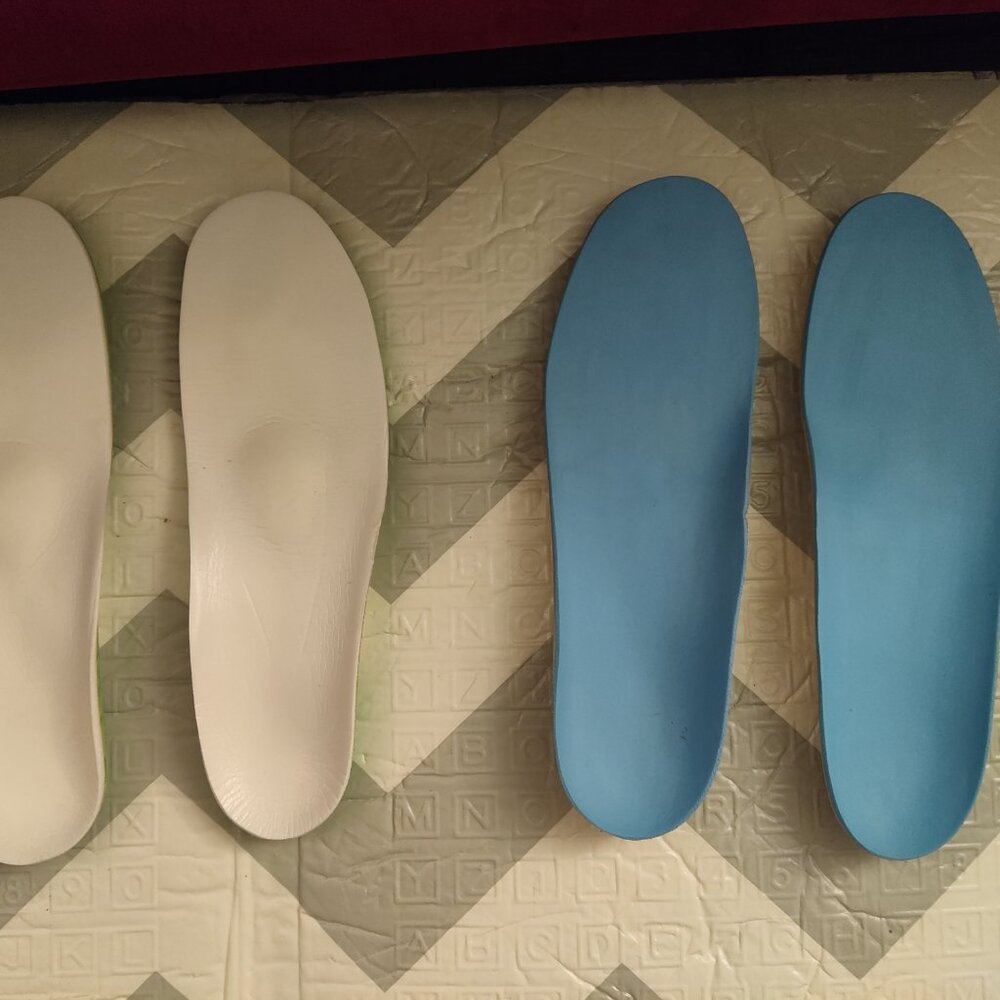 ORTHOFEET Memory Foam Shock Absorption Shoe Insoles Size 9.5 Women's - 2 PAIRS